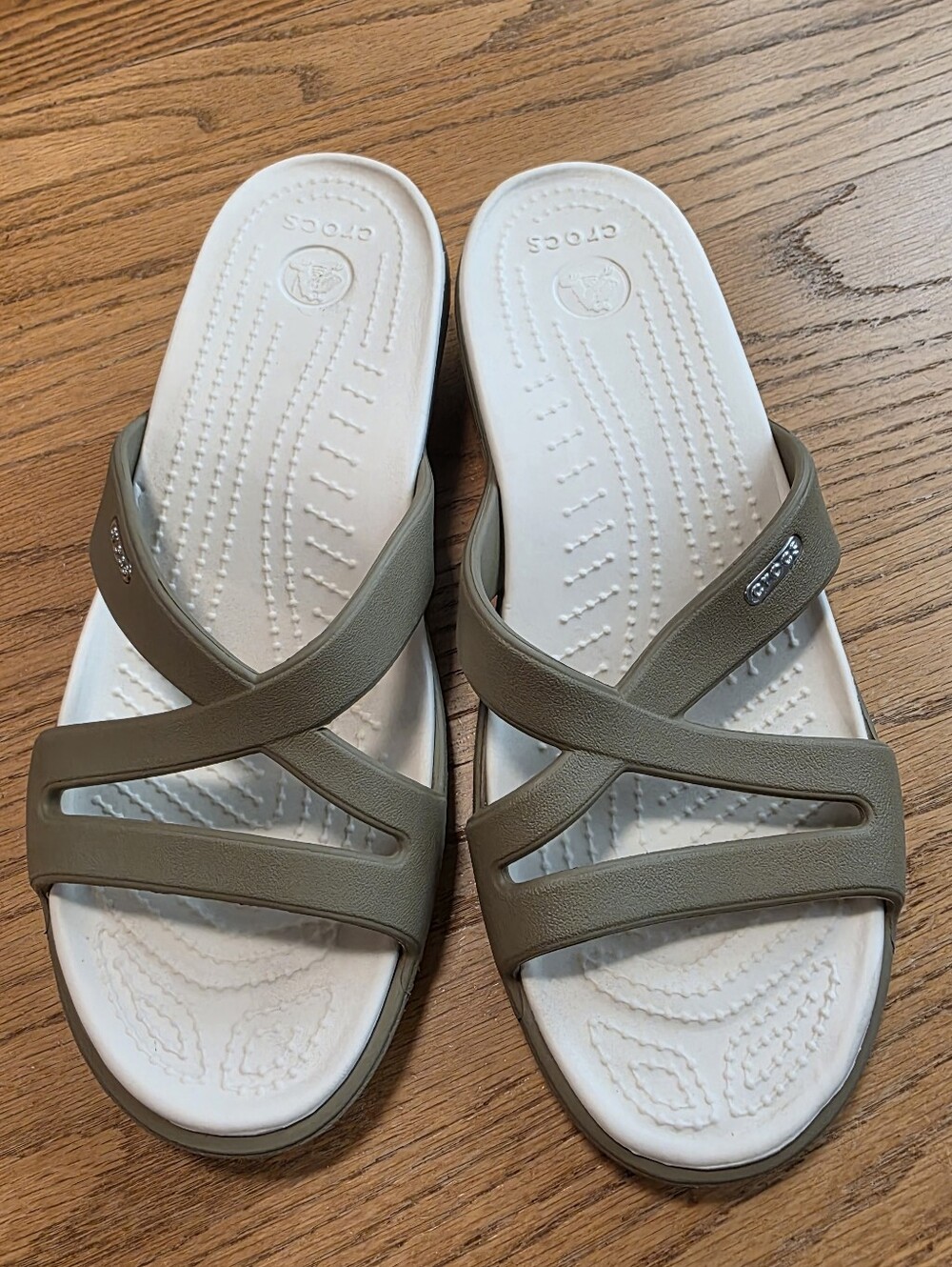 Crocs Patricia Wedge Sandals Khaki Pearl White Women's Size 9 Discontinued EUC